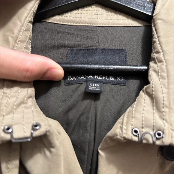 Banana Republic Trench Coat - Picture 2 of 4